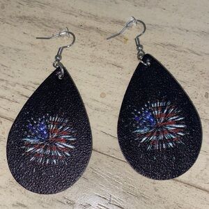 New 4th July Earrings, celebrate 🎊!
